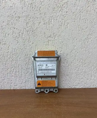 Mercedes-Benz R W251 Airbag deployment crash/impact sensor 0285001739 A164820442660