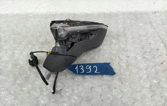Seat Ateca Front door electric wing mirror 6F857507