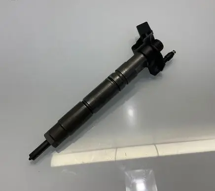 Mercedes-Benz E W211 Fuel injector A6420700487 6420700487 0445115