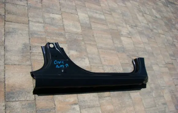 Honda Civic X Front sill (body part) 