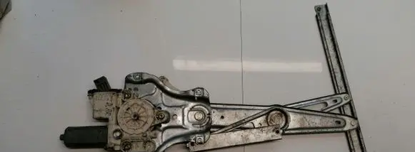 Toyota Avensis T250 Sliding door window regulator with motor 992045100