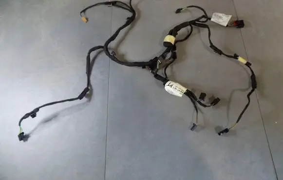 Audi A8 S8 D4 4H Rear door wiring loom 4H0971142E