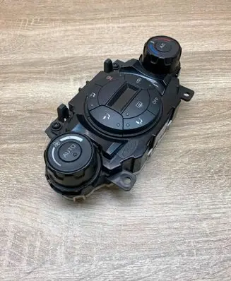 Ford Fiesta Climate control unit 6A6T18C612AJ