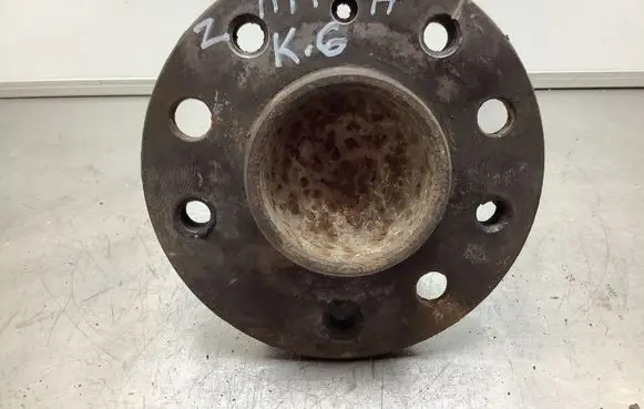 Opel Zafira B Rear wheel hub