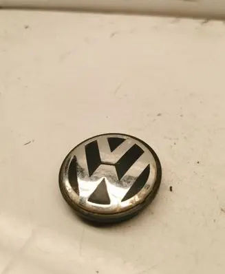 Volkswagen Polo IV 9N3 Original wheel cap 1J0601171