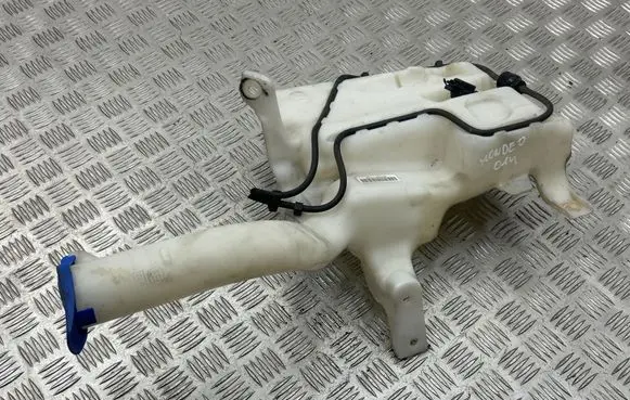 Ford Mondeo MK V Windshield washer fluid reservoir/tank DS7317B613AE