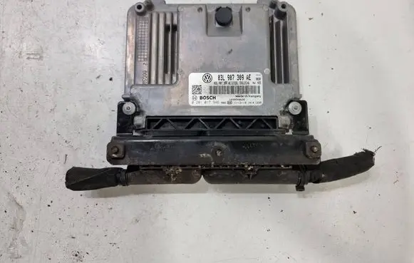 Volkswagen Tiguan Engine control unit/module 03L907309AE 0281017946