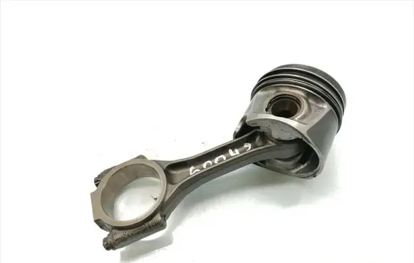 Volkswagen Golf V Piston with connecting rod 038J