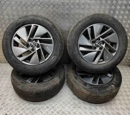 Nissan Qashqai J12 R17 alloy rim 6UA2A
