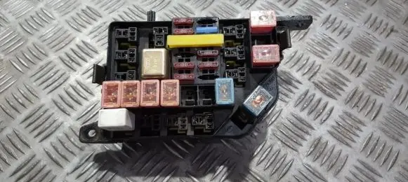 Hyundai Lantra II Fuse box set 9120729000