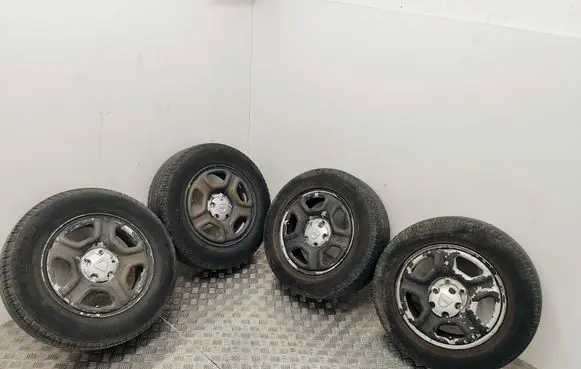 Dacia Duster R16 steel rim