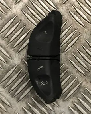 Mercedes-Benz Vito Viano W639 Steering wheel buttons/switches A6398200310