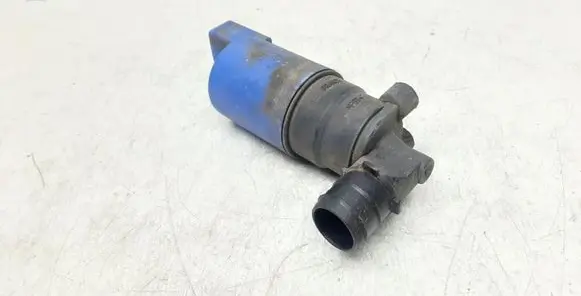 Volvo S60 Windscreen/windshield washer pump AV6113K082AA