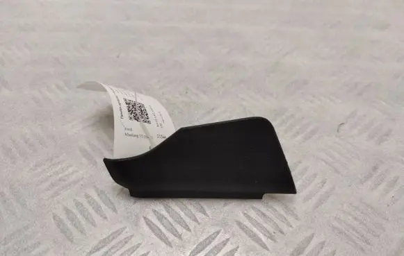 Ford Mustang VI Panel trim FR3B63044F47A