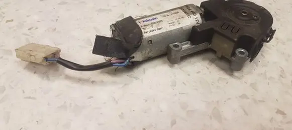 Mercedes-Benz ML W163 Seat adjustment motor 87557C 40450