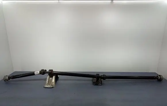 Volvo S90, V90 Drive shaft (set) 31492149