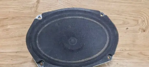 Jeep Patriot Subwoofer speaker