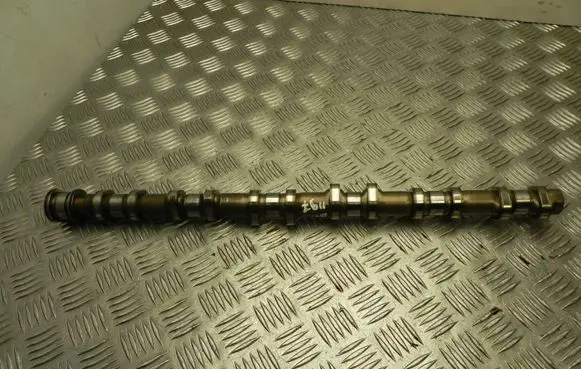 BMW 7 F01 F02 F03 F04 Camshaft 7576161 BV1197