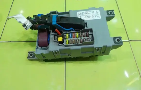 Ford Ka Fuse box set 28279483 BEZPIECZNIKOW
