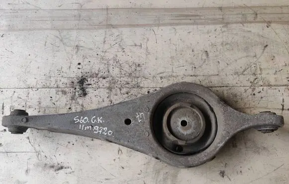 Rear upper control arm/wishbone