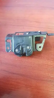 BMW X3 E83 Tailgate/trunk/boot lock/catch/latch 7026192