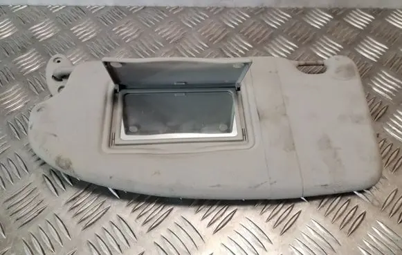 Ford Focus Sun visor