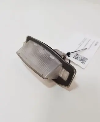 Mitsubishi Outlander Number plate light