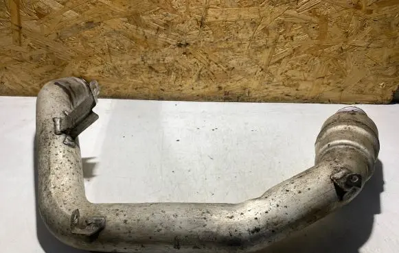 Intercooler hose/pipe