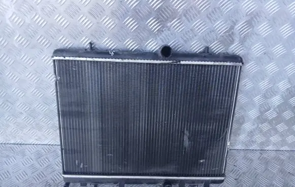 Citroen C4 II Coolant radiator
