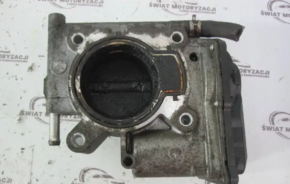 Mazda 6 Throttle body valve L3R413640