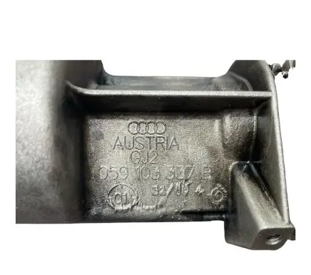 Audi A6 S6 C5 4B Oil pump 059103337B