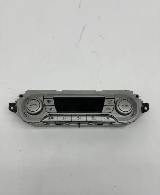 Ford Focus Climate control unit 7M5T18C612CD