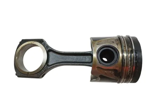 Piston with connecting rod