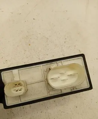 Skoda Fabia Mk2 (5J) Coolant fan relay 898967000