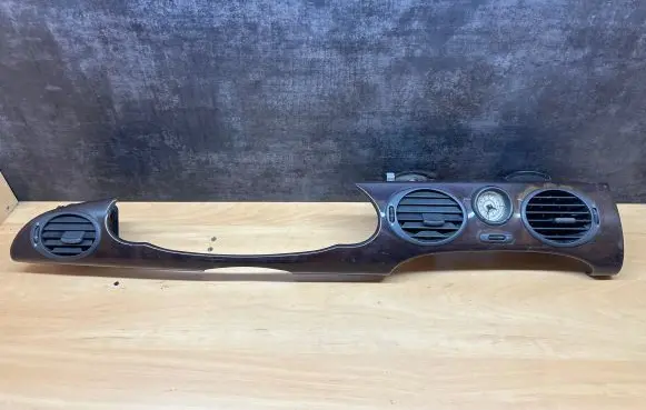 Rover 75 Radio/GPS head unit trim A1054728