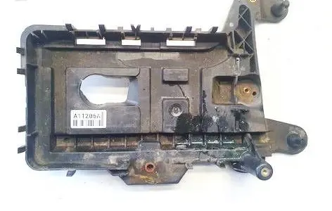 Skoda Superb B6 (3T) Battery box tray 1K0915333