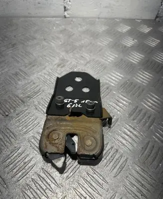 BMW 5 GT F07 Seat back rest lock catch 9164445