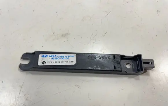 Hyundai Kona II Keyless system antenna 95460o6100