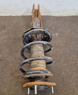 Toyota Avensis T250 Front shock absorber with coil spring 