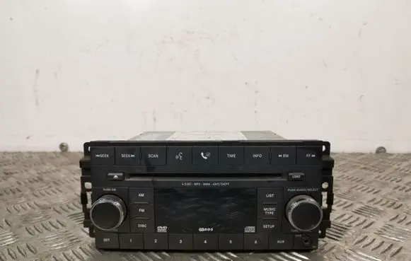 Dodge Journey Radio/CD/DVD/GPS head unit 05064924AG