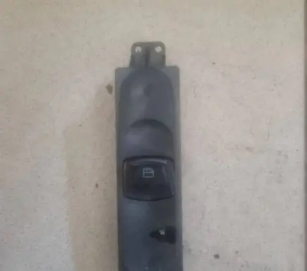 Mercedes-Benz Sprinter W906 Electric window control switch 9065450913 449090 Q08ZGS003