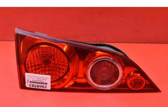 Honda Accord Rear/tail lights P3227L