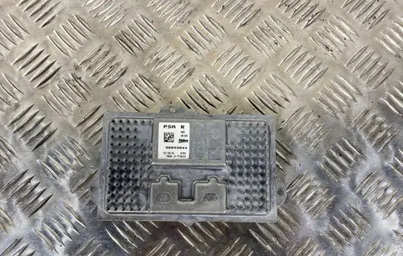 Peugeot 5008 Headlight ballast module Xenon 90093044