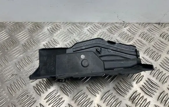 BMW 2 Active Tourer U06 Other engine bay part 7952982