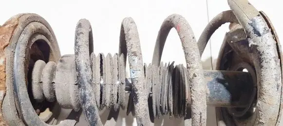 Nissan X-Trail T30 Rear coil spring