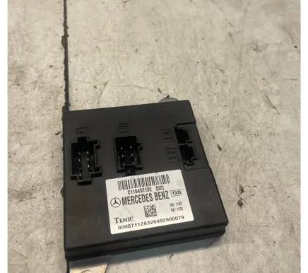 Mercedes-Benz E W211 Comfort/convenience module 2115452132