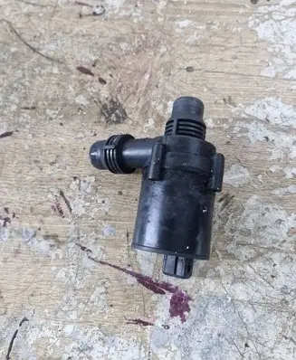 BMW 7 E65 E66 Electric auxiliary coolant/water pump 6922699 70207803