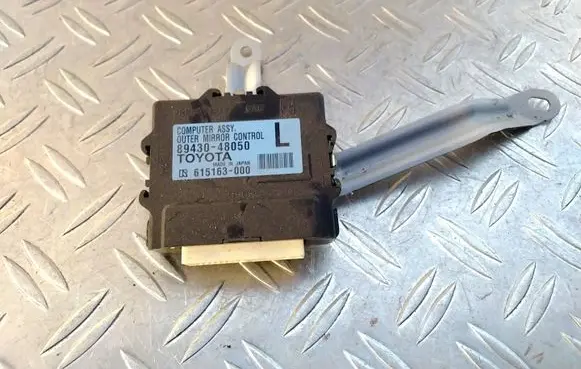 Lexus RX 450H Wing mirror control module 8943048050