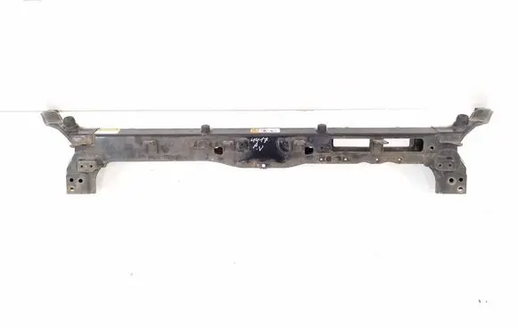 Top upper radiator support slam panel