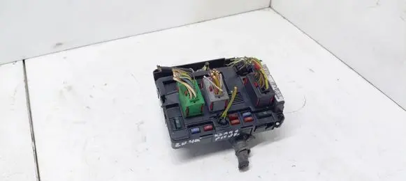 Citroen Xsara Picasso BSM Control unit T118470003